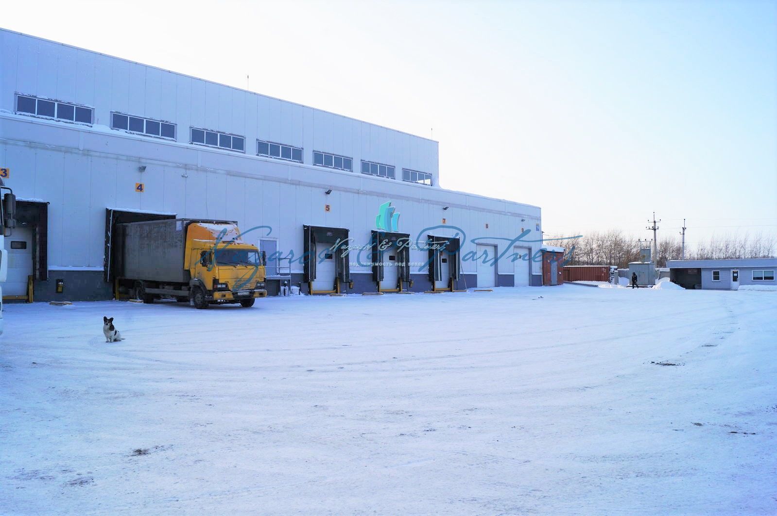 Аренда склада "Класса А" площадью 3700 кв.м, расположенного в Кировском районе на 1 линии Советского шоссе